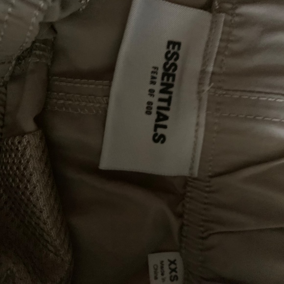 ESSENTIALS (FEAR OF GOD) TRACK PANTS - Picture 2 of 11